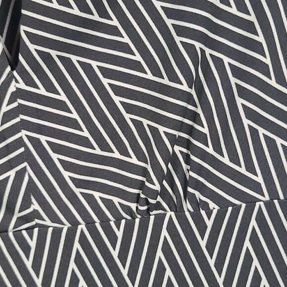 Ann Taylor Petite Brown Weave Print Jersey Dress Knot Keyhole Cap Sleeve 8P - Picture 7 of 10